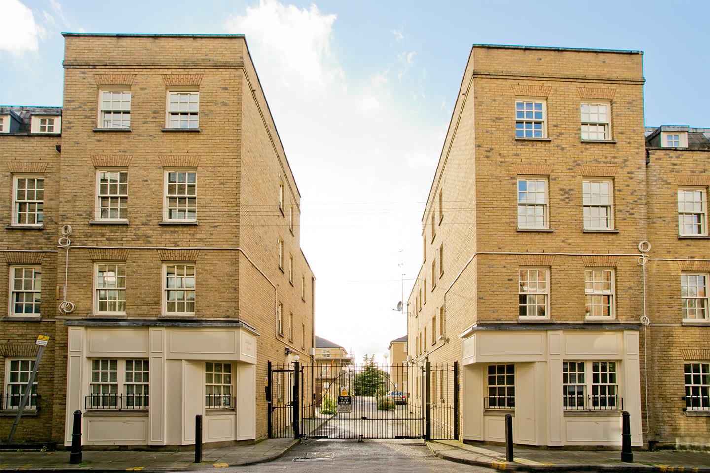 Montgomery Lodge, Stepney Green